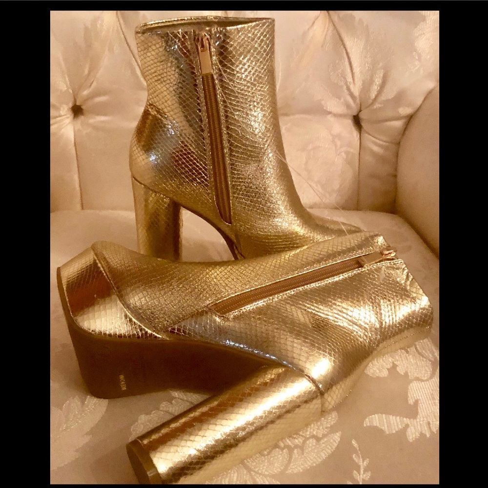 GOLD SNAKE EMBOSSED BOOTS - Picture 6 of 8